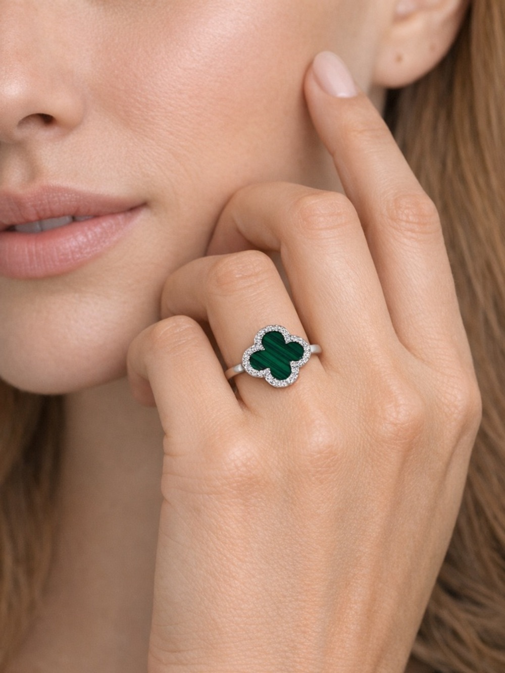 Moissanite diamonds Clover Ring size 6-6 1/4